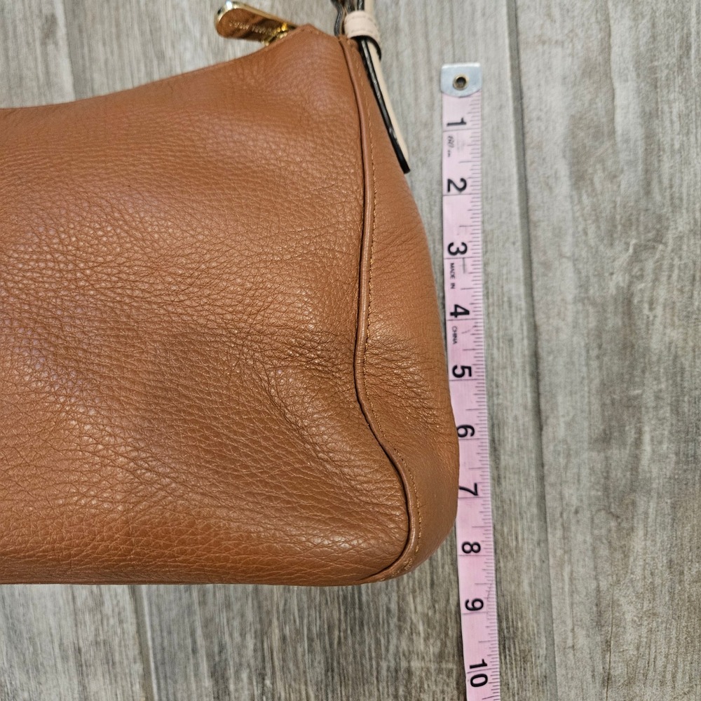 Michael Kors Nolita Medium Pebble Leather Shoulder Bag Gold Hardware Hobo Classy - Picture 4 of 13